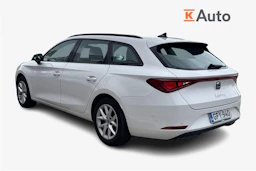 valkoinen SEAT Leon Sportstourer 2024 kuva 2.