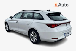 valkoinen SEAT Leon Sportstourer 2024 kuva 2.
