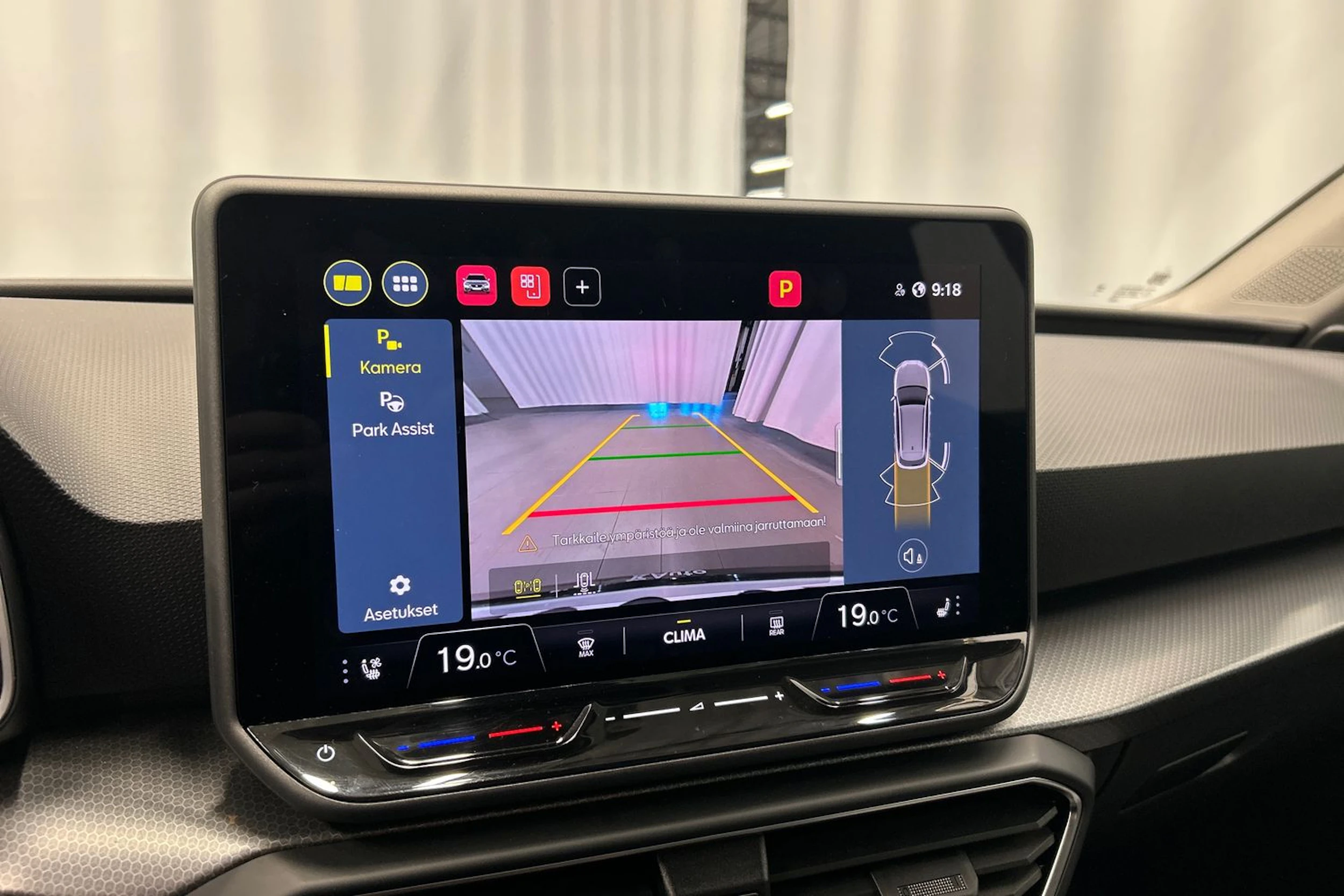 sininen SEAT Leon Sportstourer 2025 kuva 17.