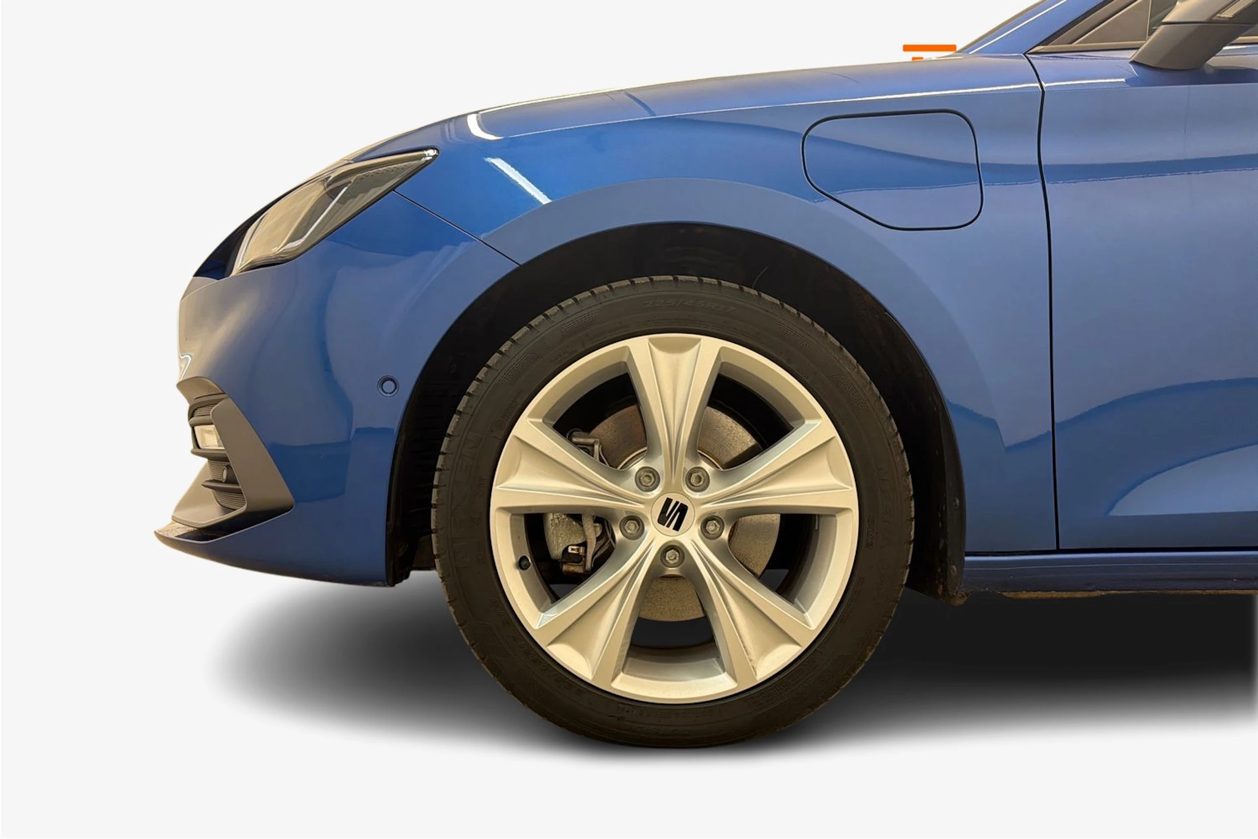 sininen SEAT Leon Sportstourer 2025 kuva 9.