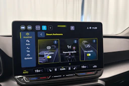 sininen SEAT Leon Sportstourer 2025 kuva 25.