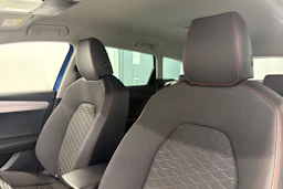 sininen SEAT Leon Sportstourer 2025 kuva 29.