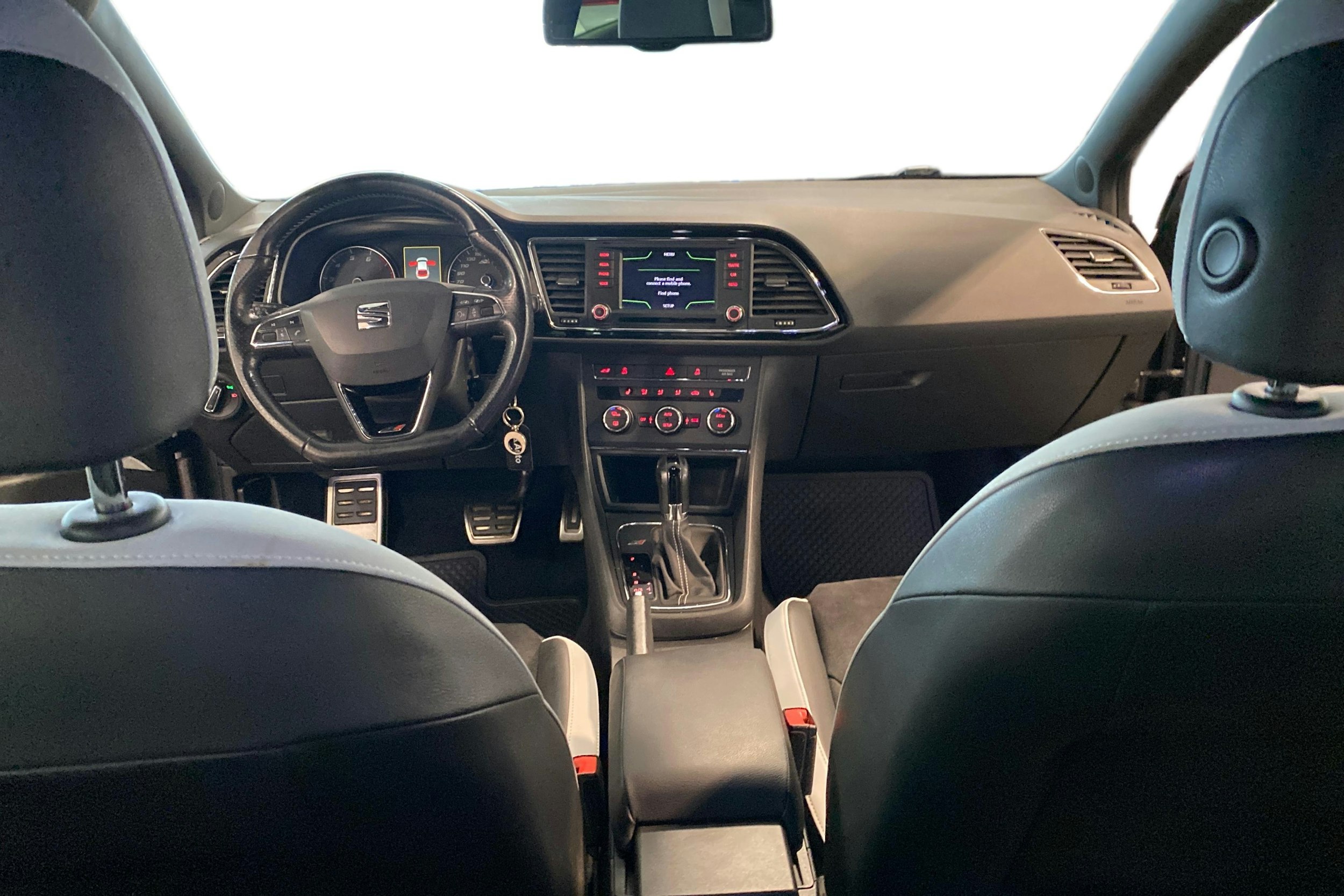 harmaa SEAT Leon SC 2015 kuva 9.