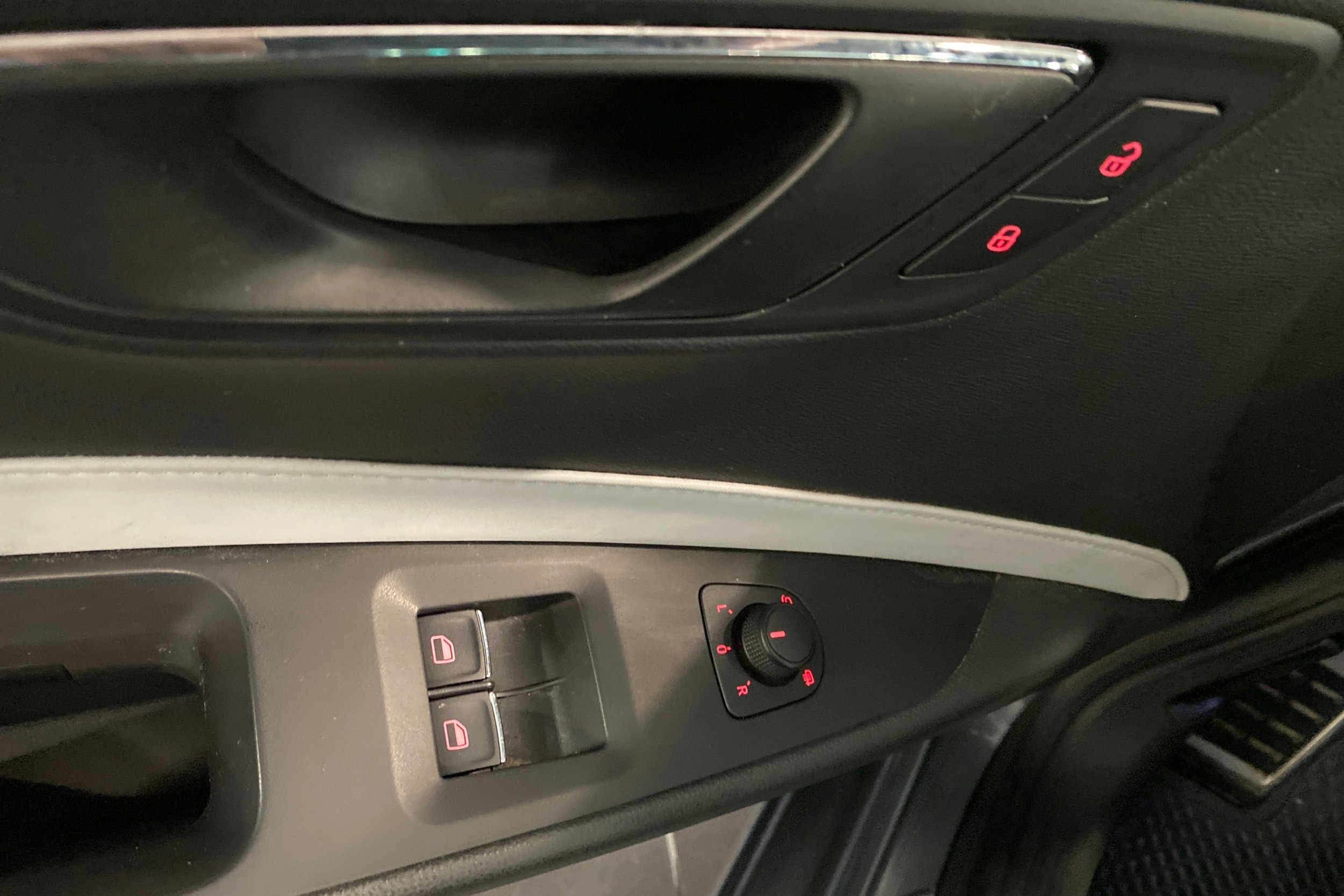 harmaa SEAT Leon SC 2015 kuva 16.