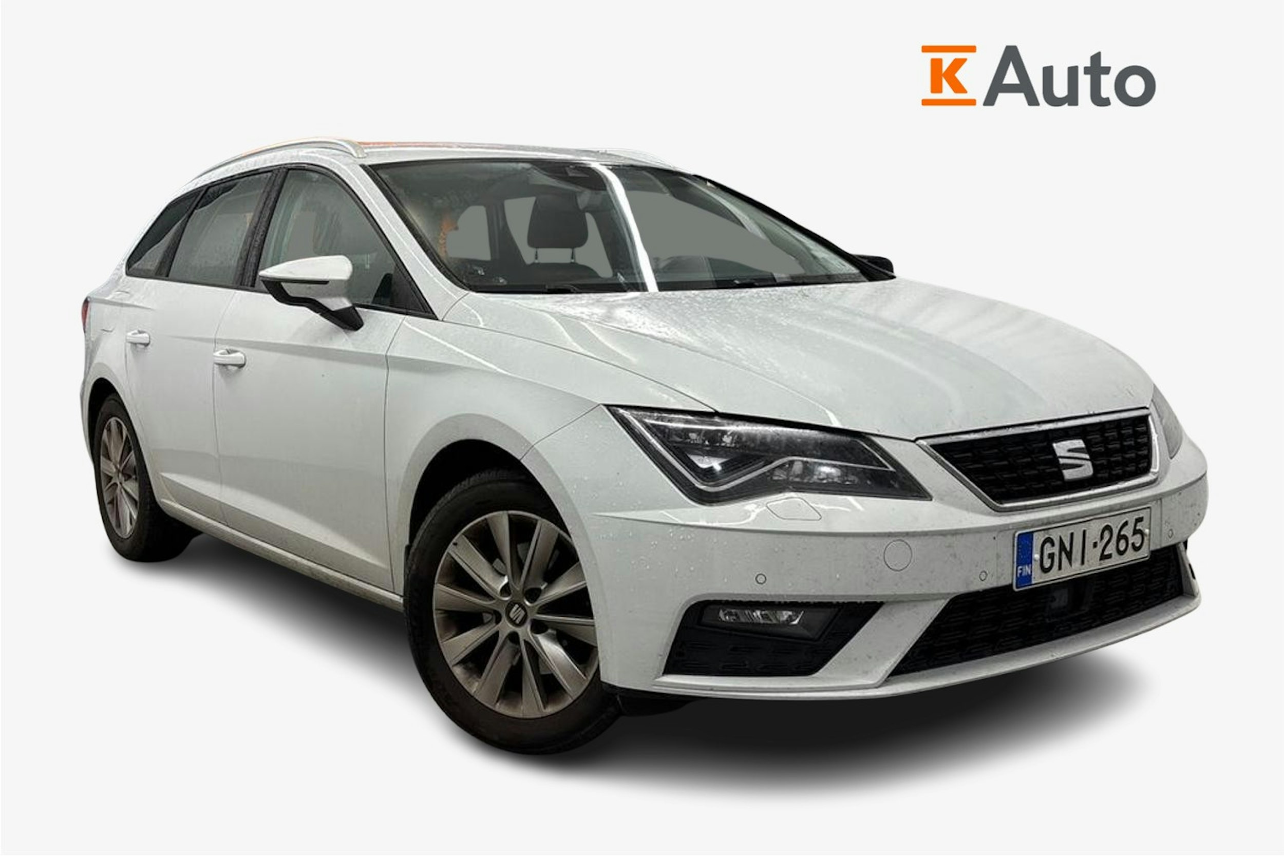 valkoinen SEAT Leon Sportourer ST 2019 kuva 1.