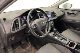 valkoinen SEAT Leon Sportourer ST 2019 kuva 3.