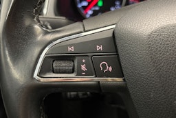 valkoinen SEAT Leon Sportourer ST 2019 kuva 16.