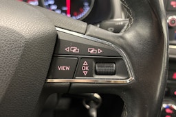 valkoinen SEAT Leon Sportourer ST 2019 kuva 17.