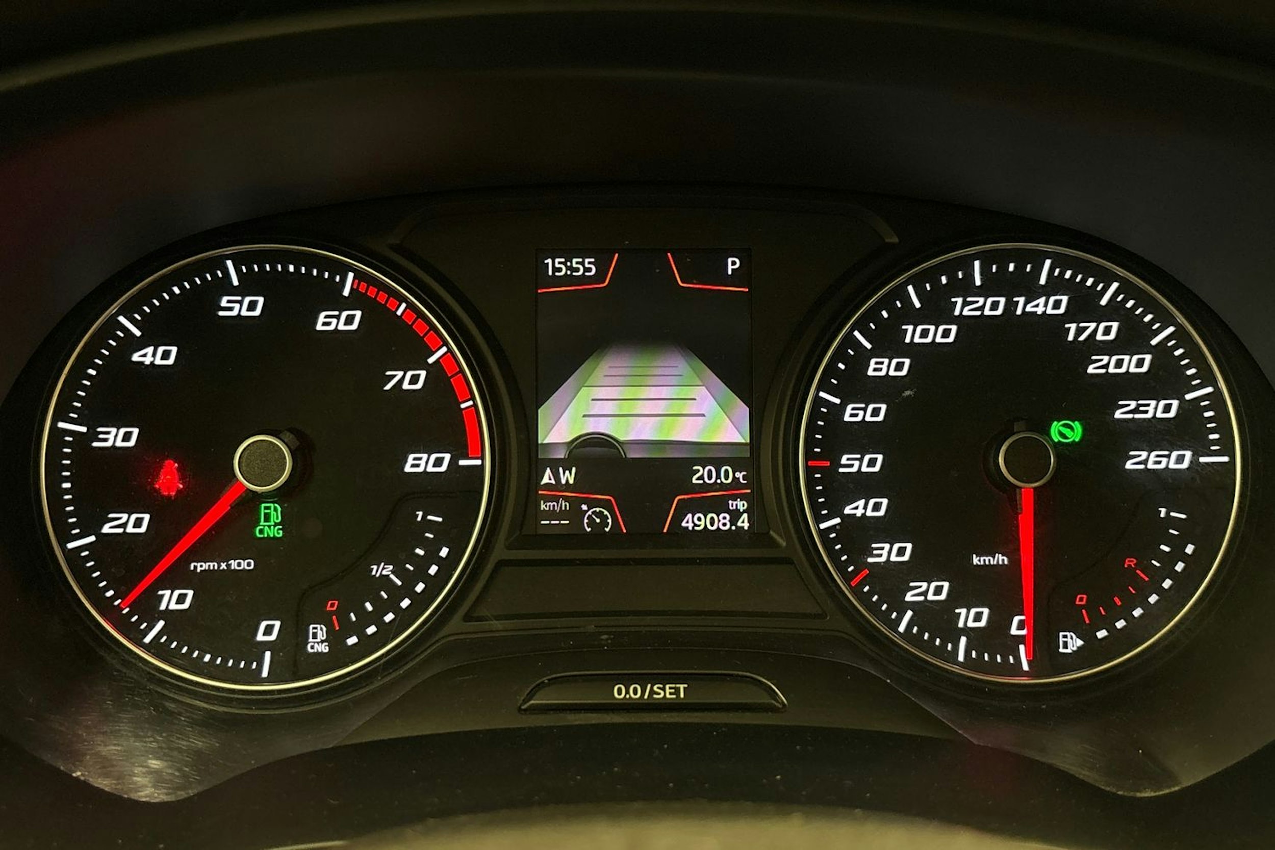 valkoinen SEAT Leon Sportourer ST 2019 kuva 19.