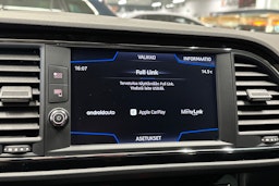 musta SEAT Leon Sportourer ST 2019 kuva 17.