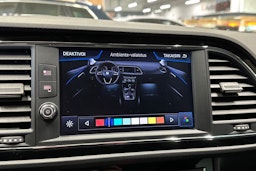 musta SEAT Leon Sportourer ST 2019 kuva 27.