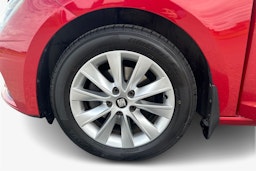 punainen SEAT Leon Sportourer ST 2019 kuva 11.