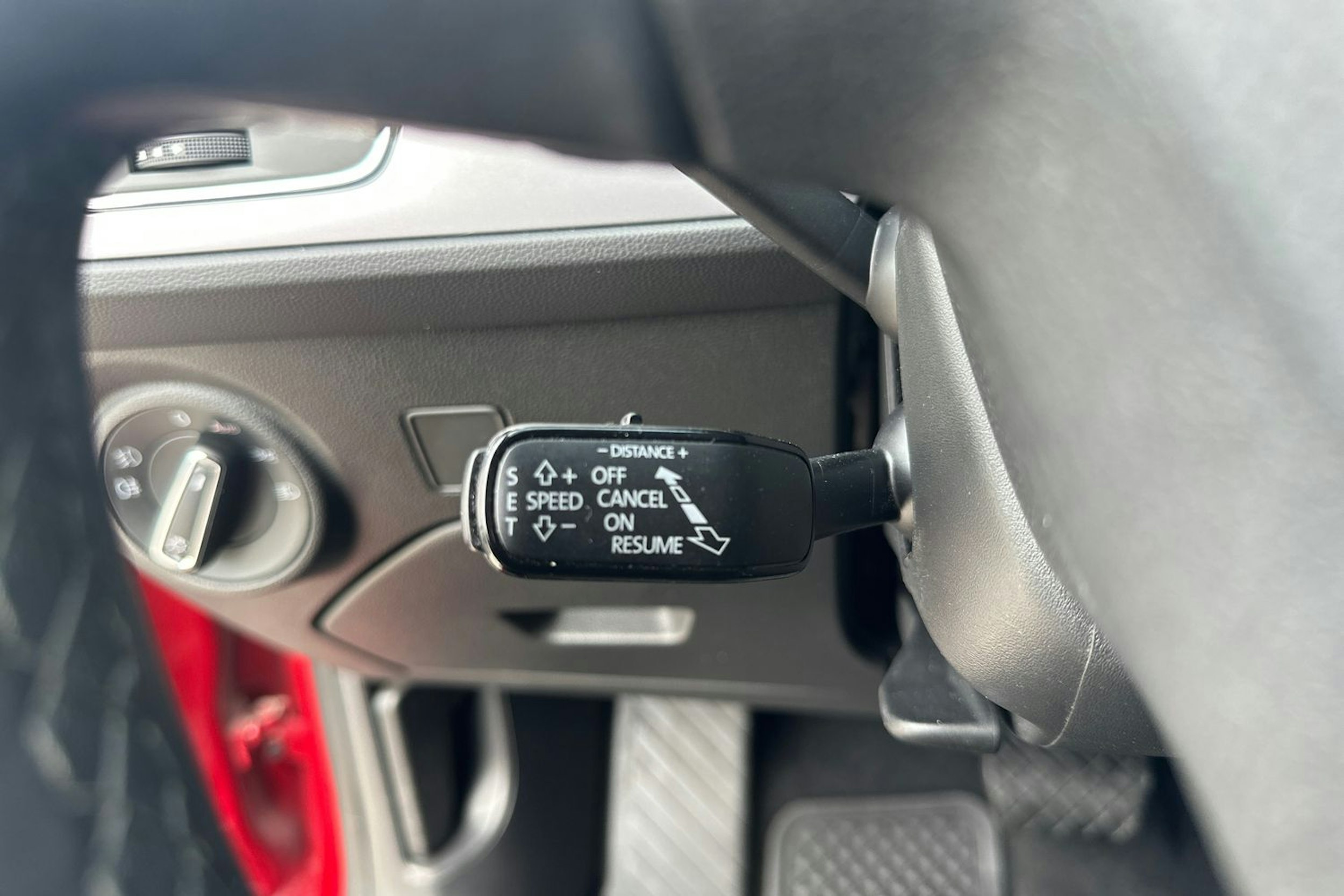 punainen SEAT Leon Sportourer ST 2019 kuva 15.