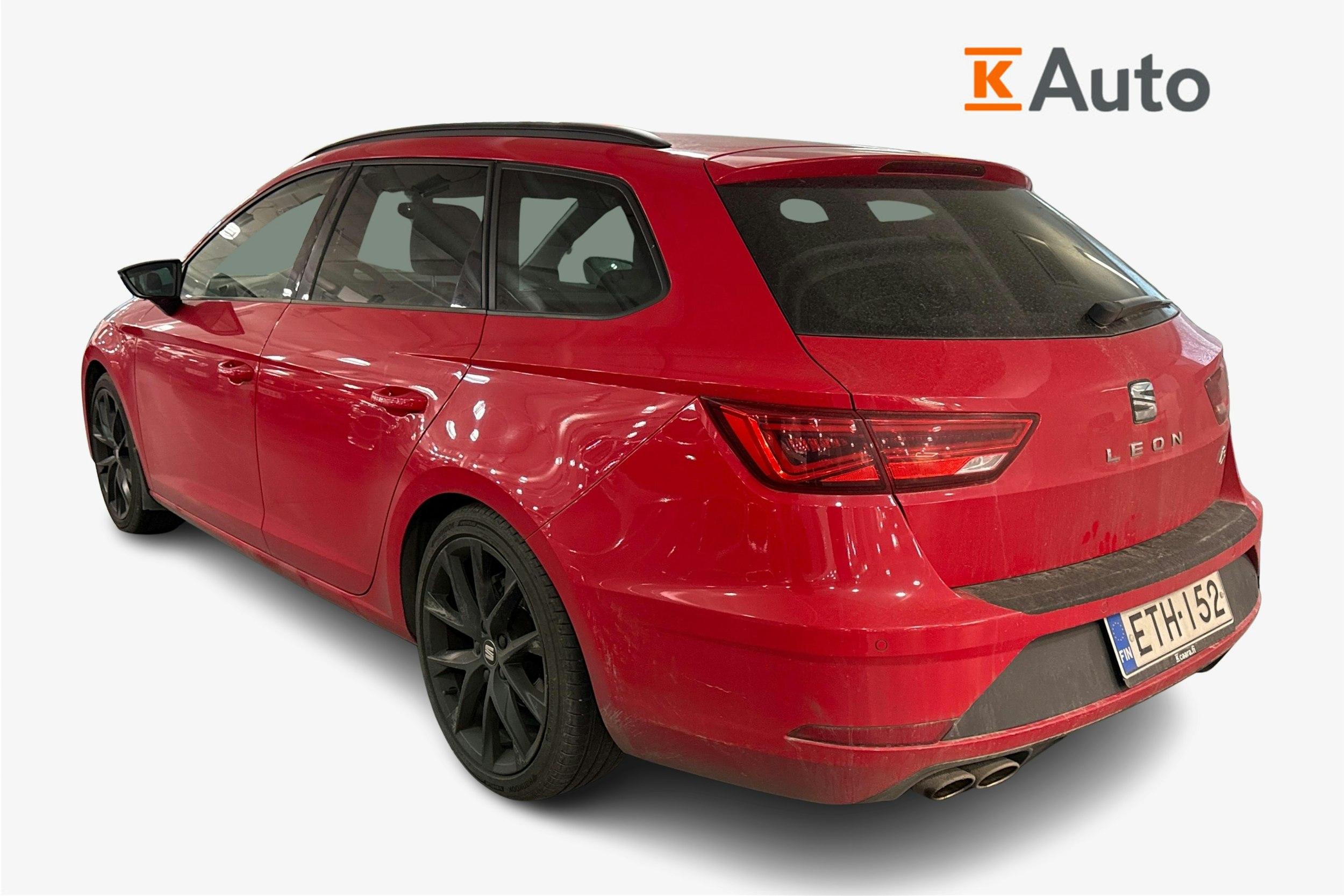 punainen SEAT Leon Sportourer ST 2020 kuva 2.