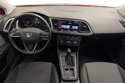 Punainen SEAT Leon Sportourer ST 2020 kuva 7.