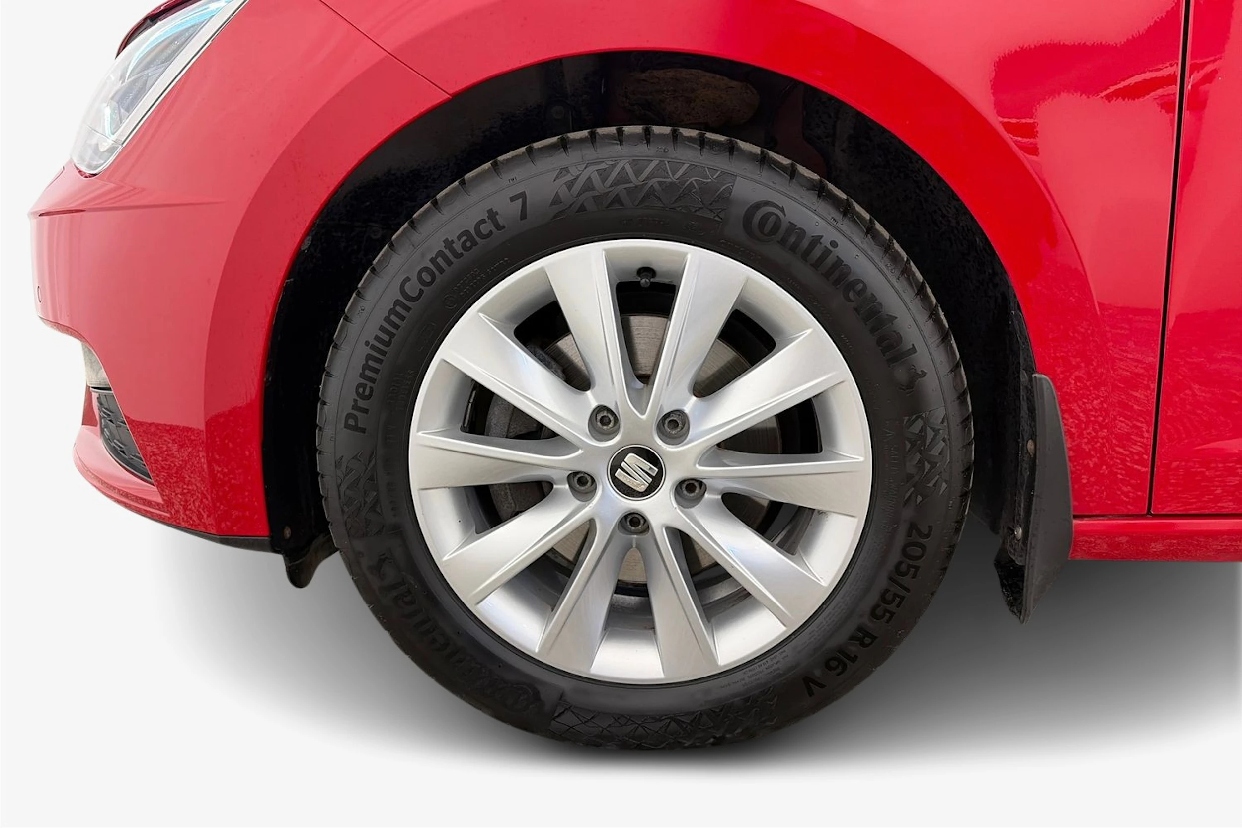 Punainen SEAT Leon Sportourer ST 2020 kuva 9.