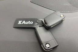 Punainen SEAT Leon Sportourer ST 2020 kuva 21.
