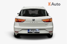 valkoinen SEAT Leon Sportourer ST 2020 kuva 3.