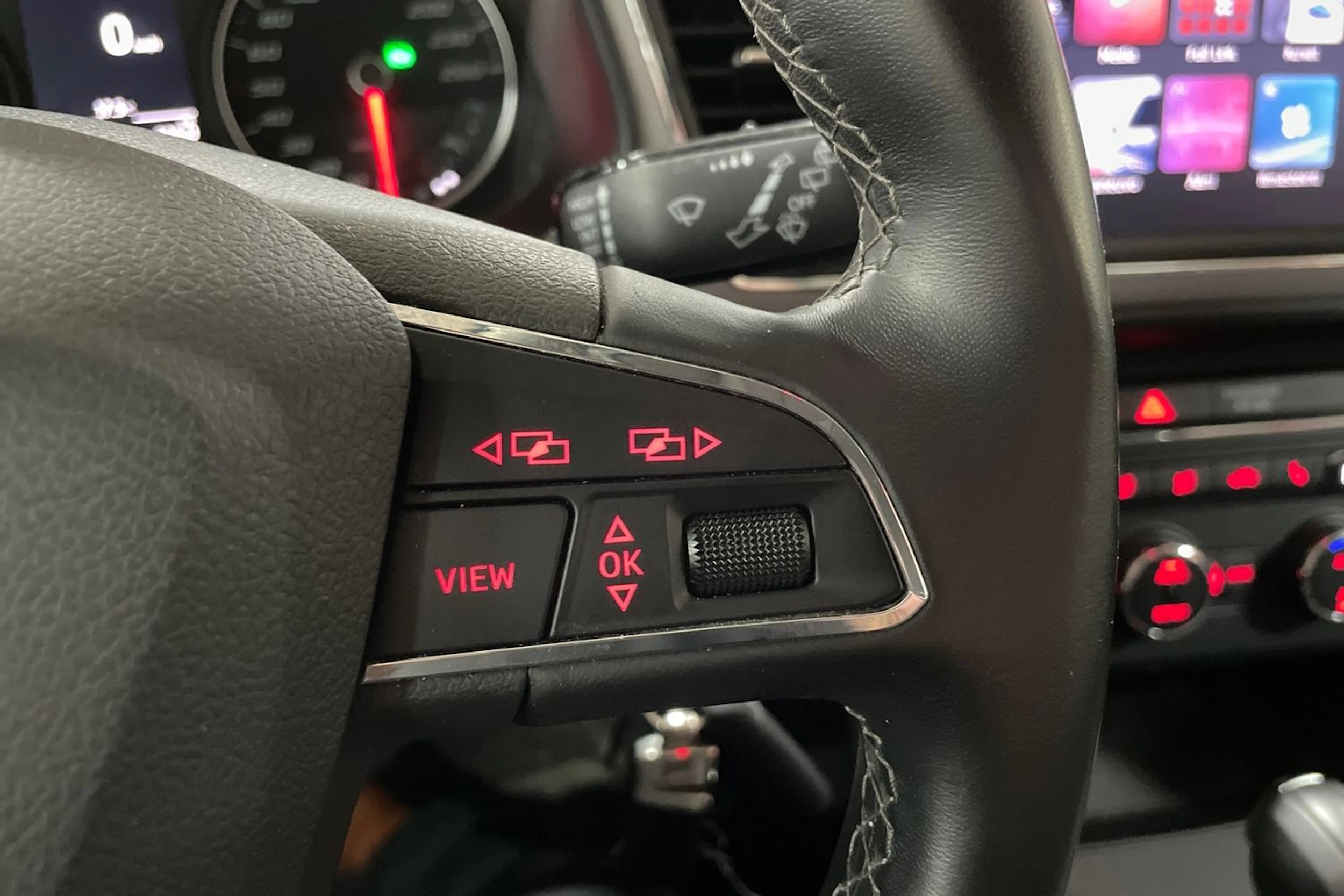 Hopea SEAT Leon Sportourer ST 2020 kuva 14.