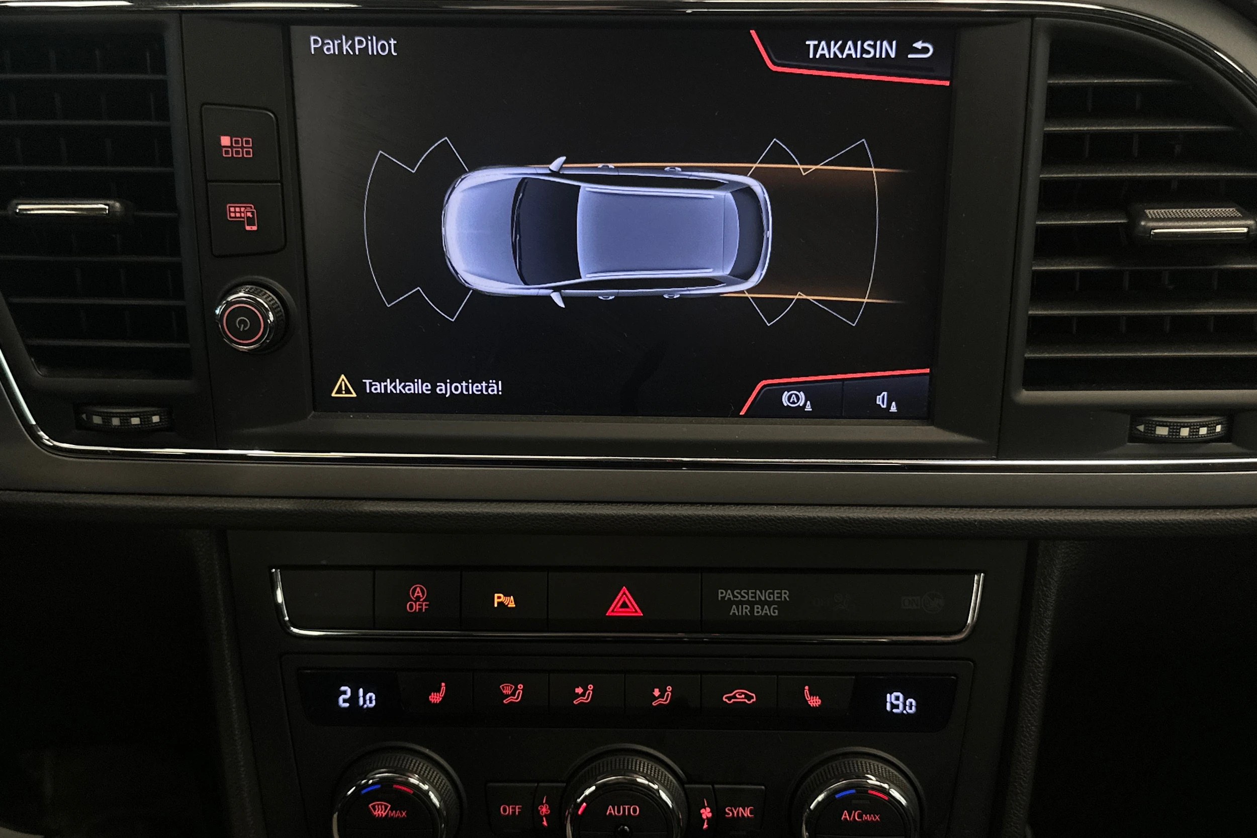 Harmaa SEAT Leon Sportourer ST 2020 kuva 19.