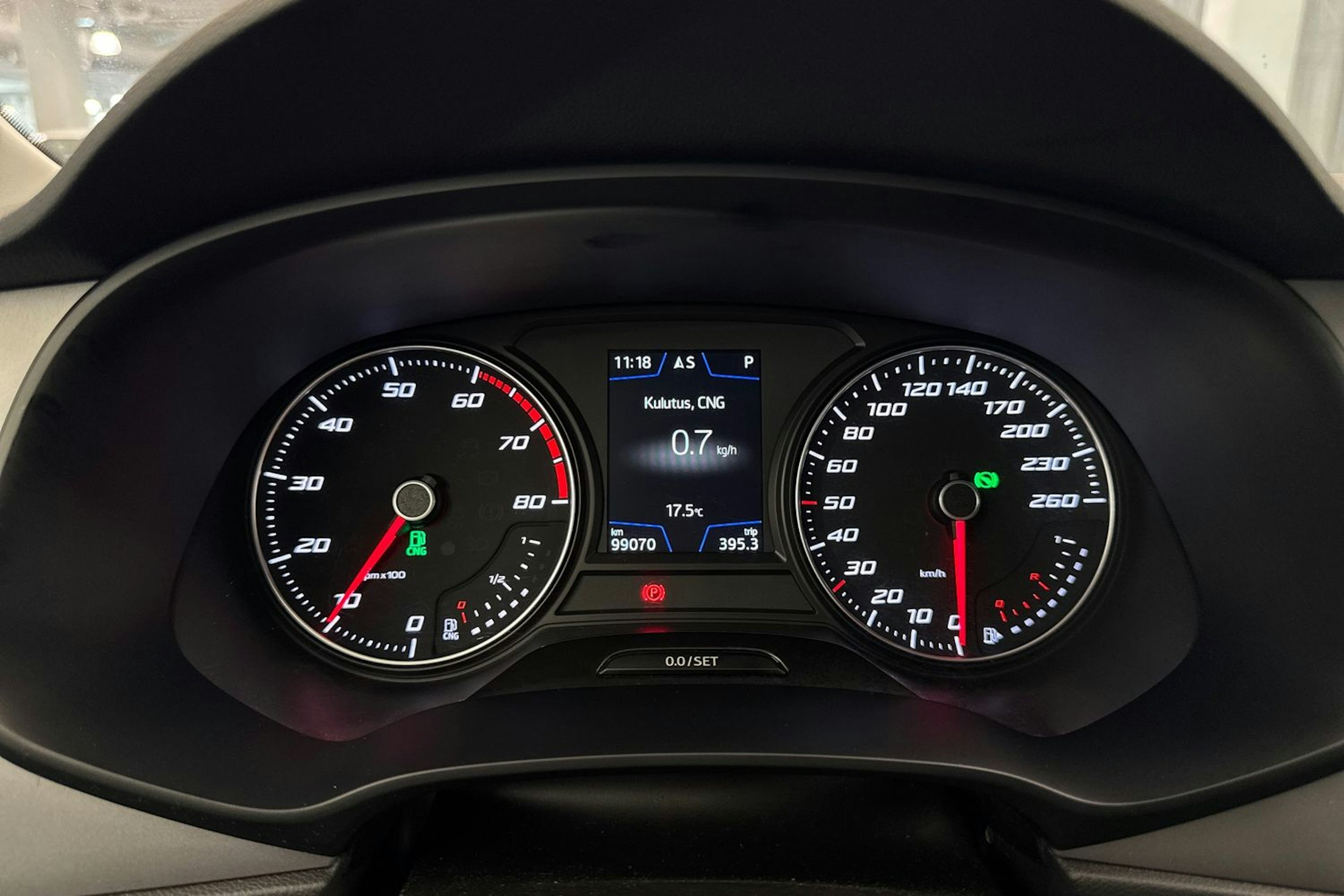 Punainen SEAT Leon Sportourer ST 2020 kuva 18.