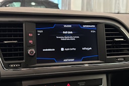 Punainen SEAT Leon Sportourer ST 2020 kuva 29.