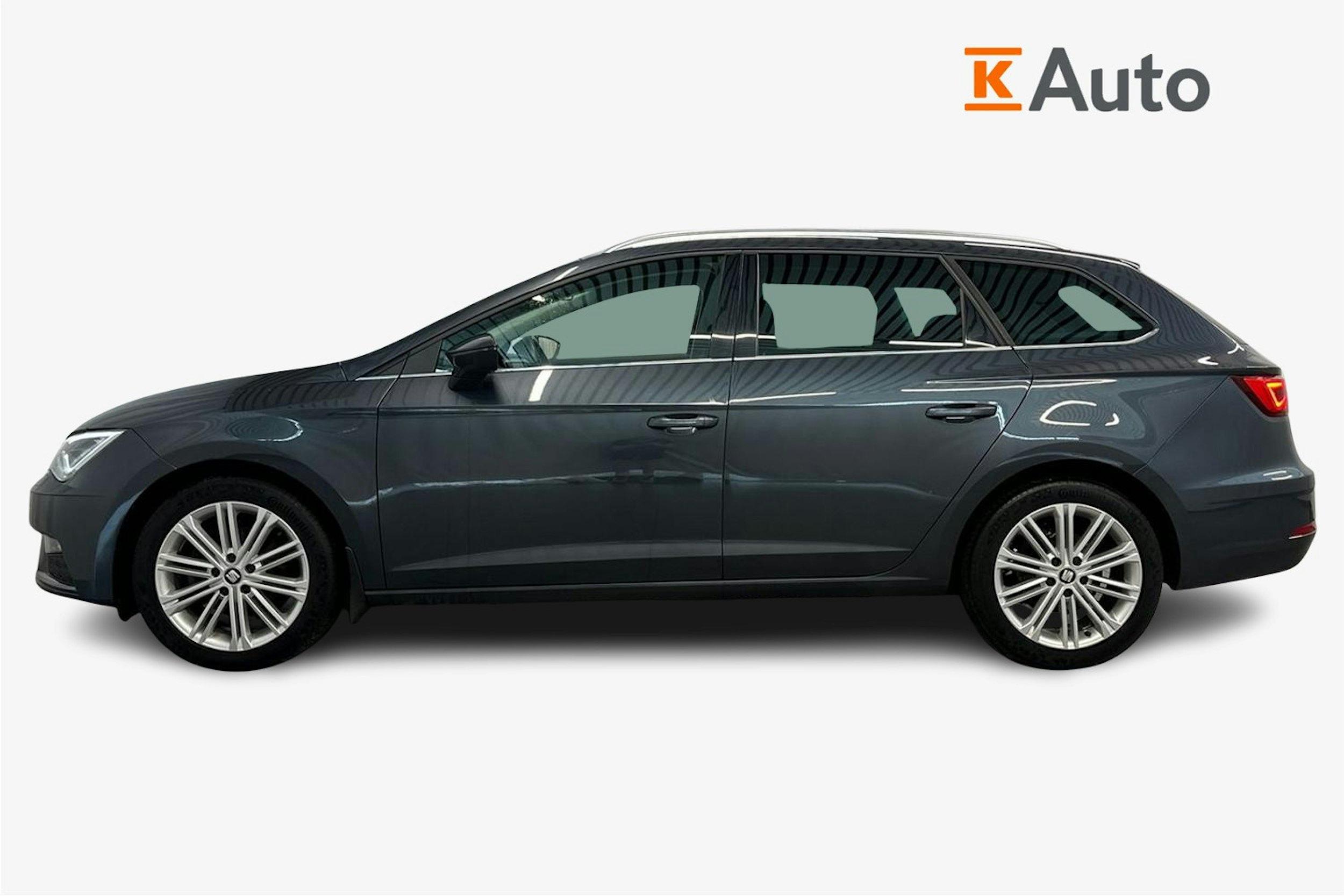 met. harmaa SEAT Leon Sportourer ST 2020 kuva 6.