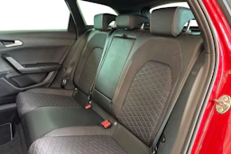 punainen SEAT Leon Sportstourer 2020 kuva 11.