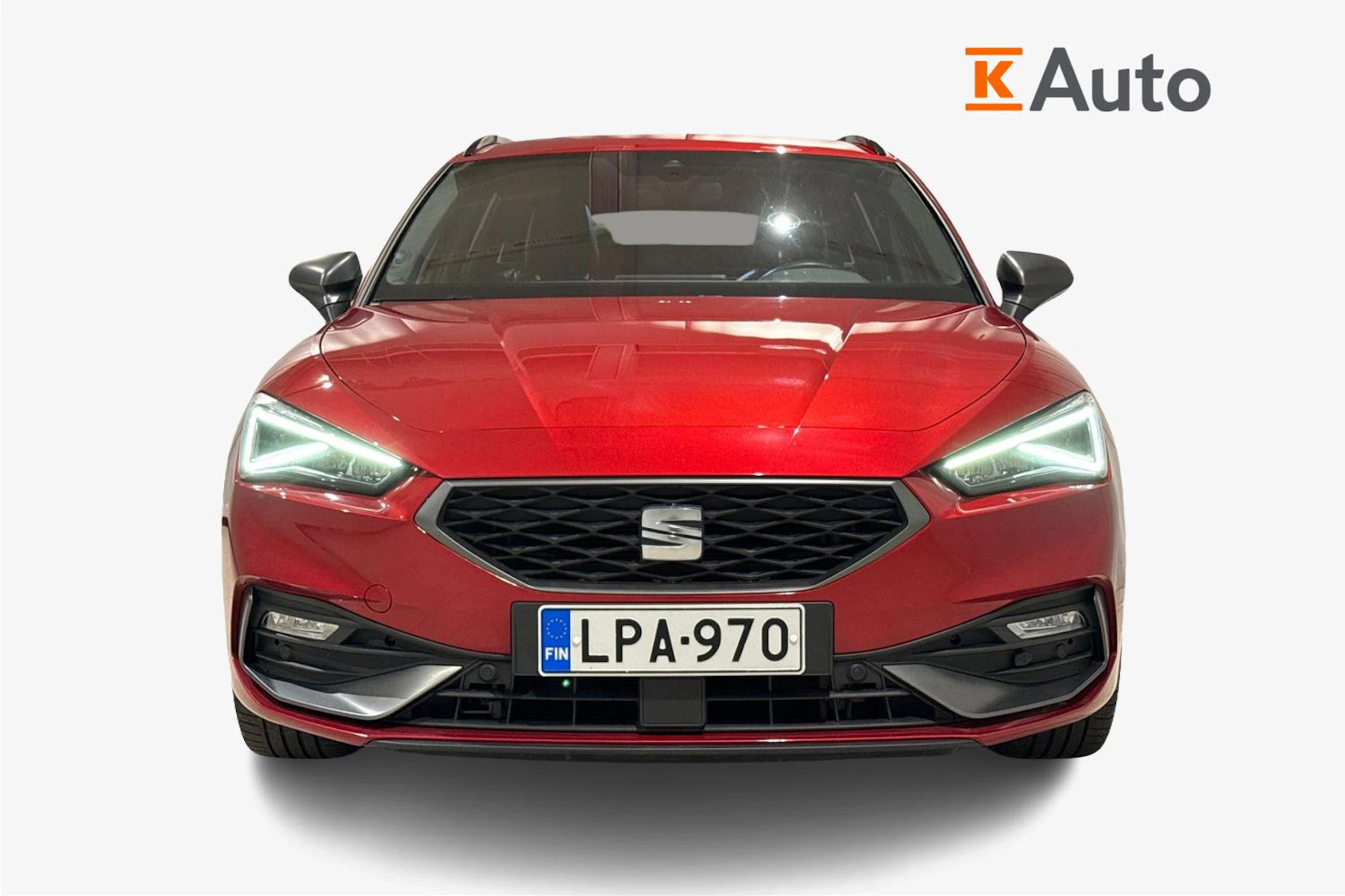 punainen SEAT Leon Sportstourer 2020 kuva 4.