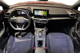 punainen SEAT Leon Sportstourer 2020 kuva 7.