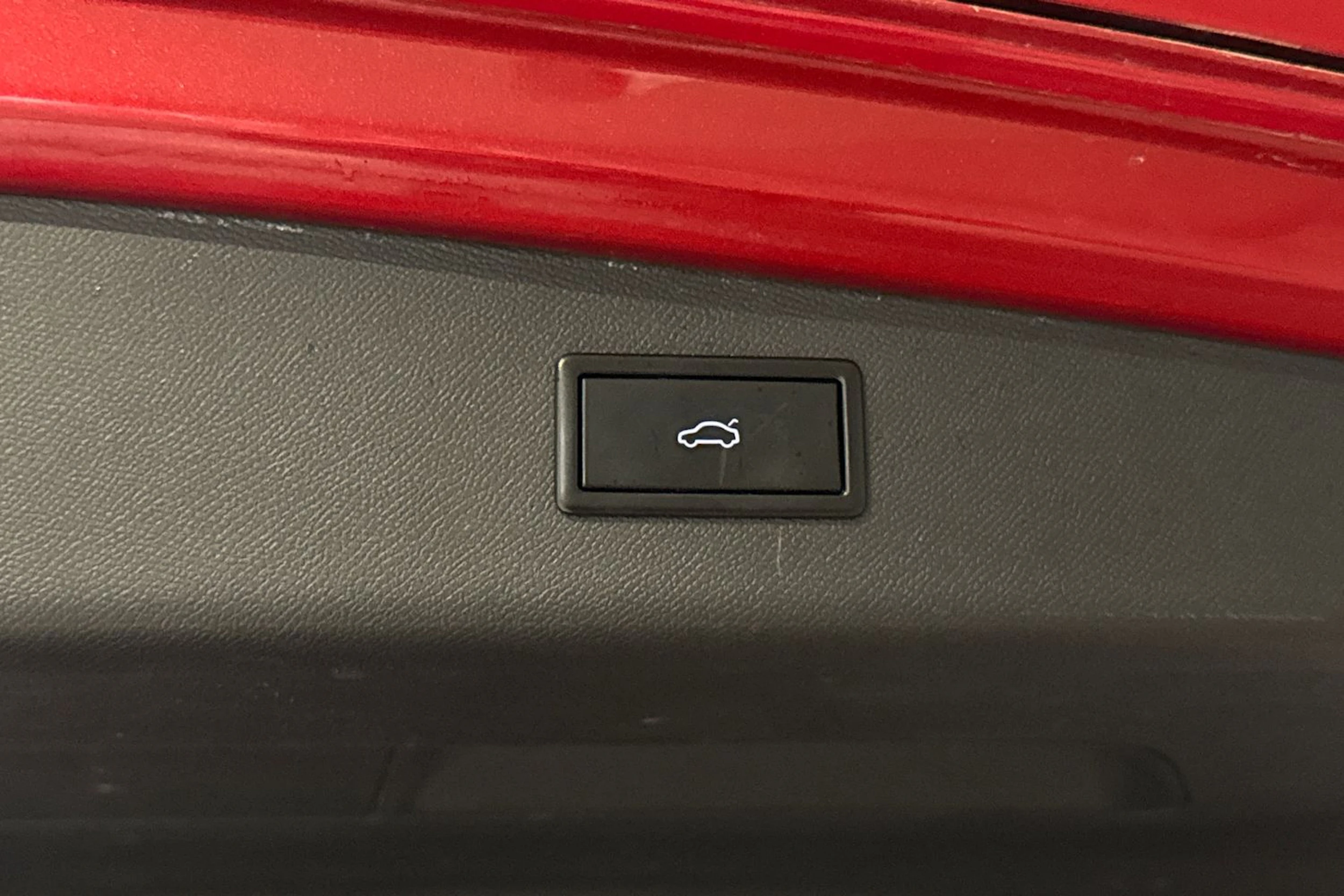punainen SEAT Leon Sportstourer 2020 kuva 14.