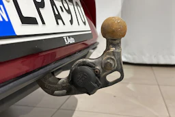 punainen SEAT Leon Sportstourer 2020 kuva 16.