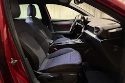 punainen SEAT Leon Sportstourer 2020 kuva 17.