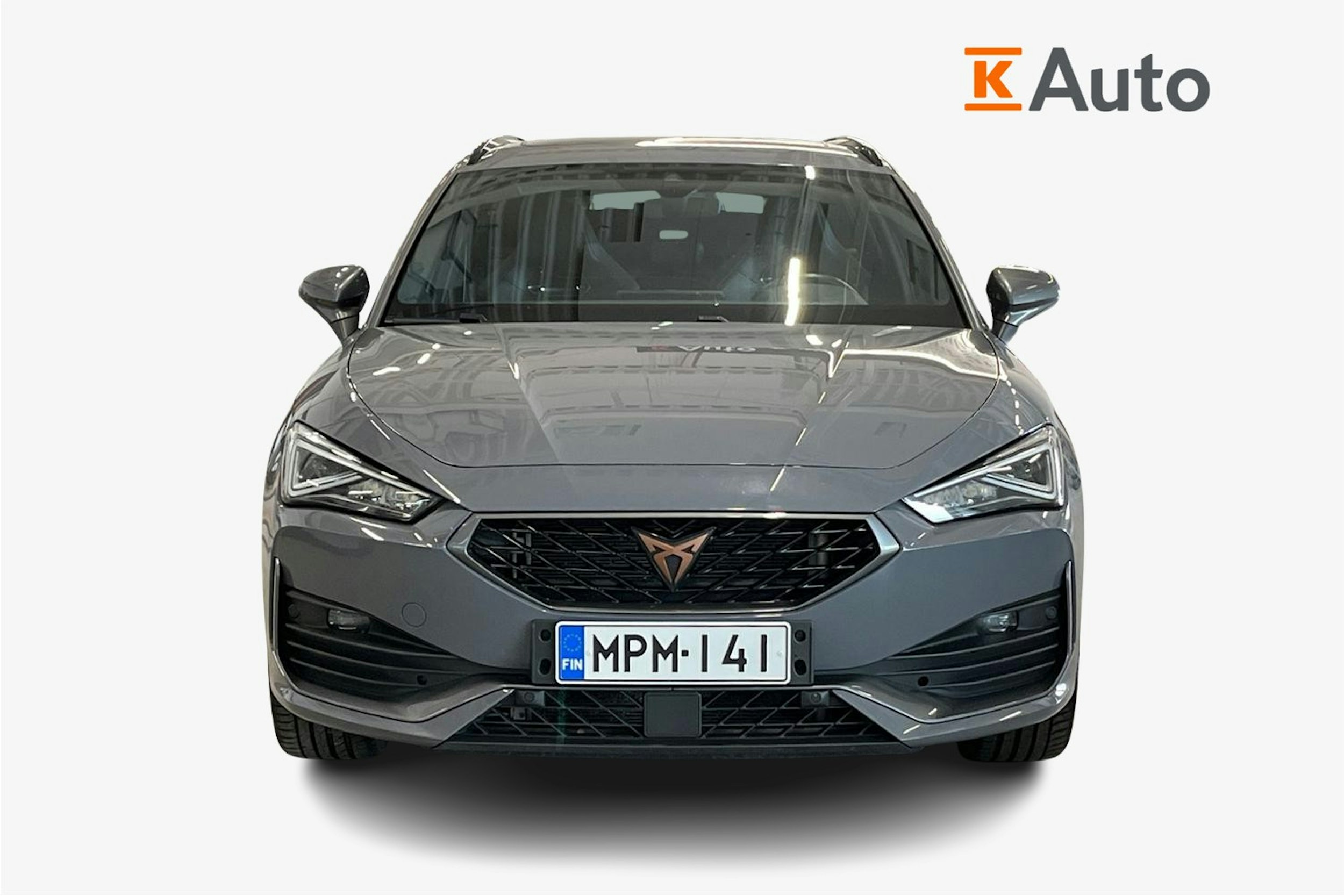 harmaa CUPRA Leon Sportstourer 2020 kuva 4.