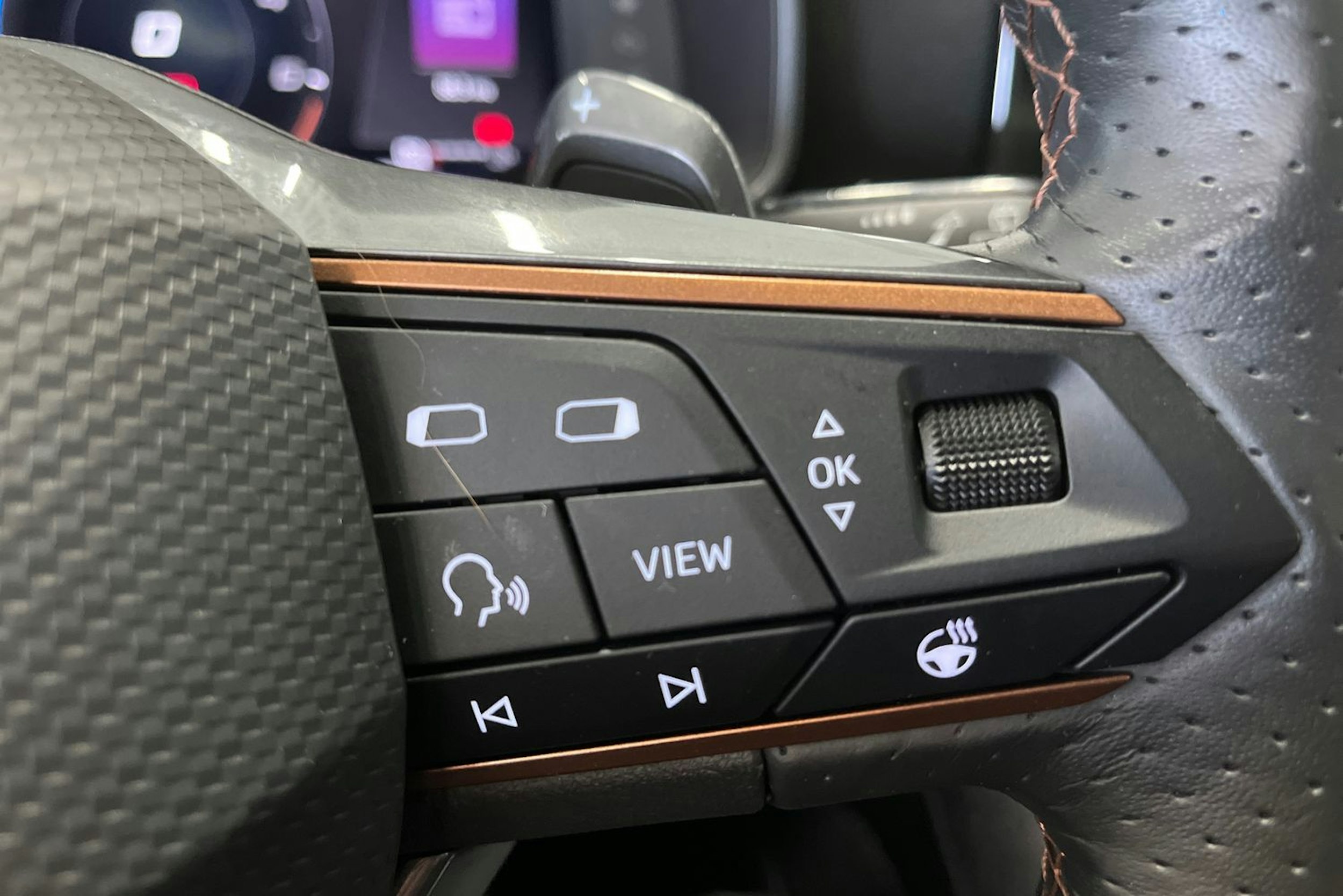 harmaa CUPRA Leon Sportstourer 2020 kuva 20.