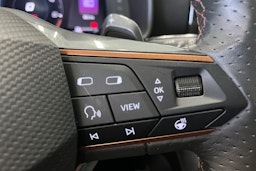 harmaa CUPRA Leon Sportstourer 2020 kuva 20.