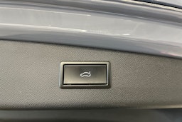 harmaa CUPRA Leon Sportstourer 2020 kuva 29.