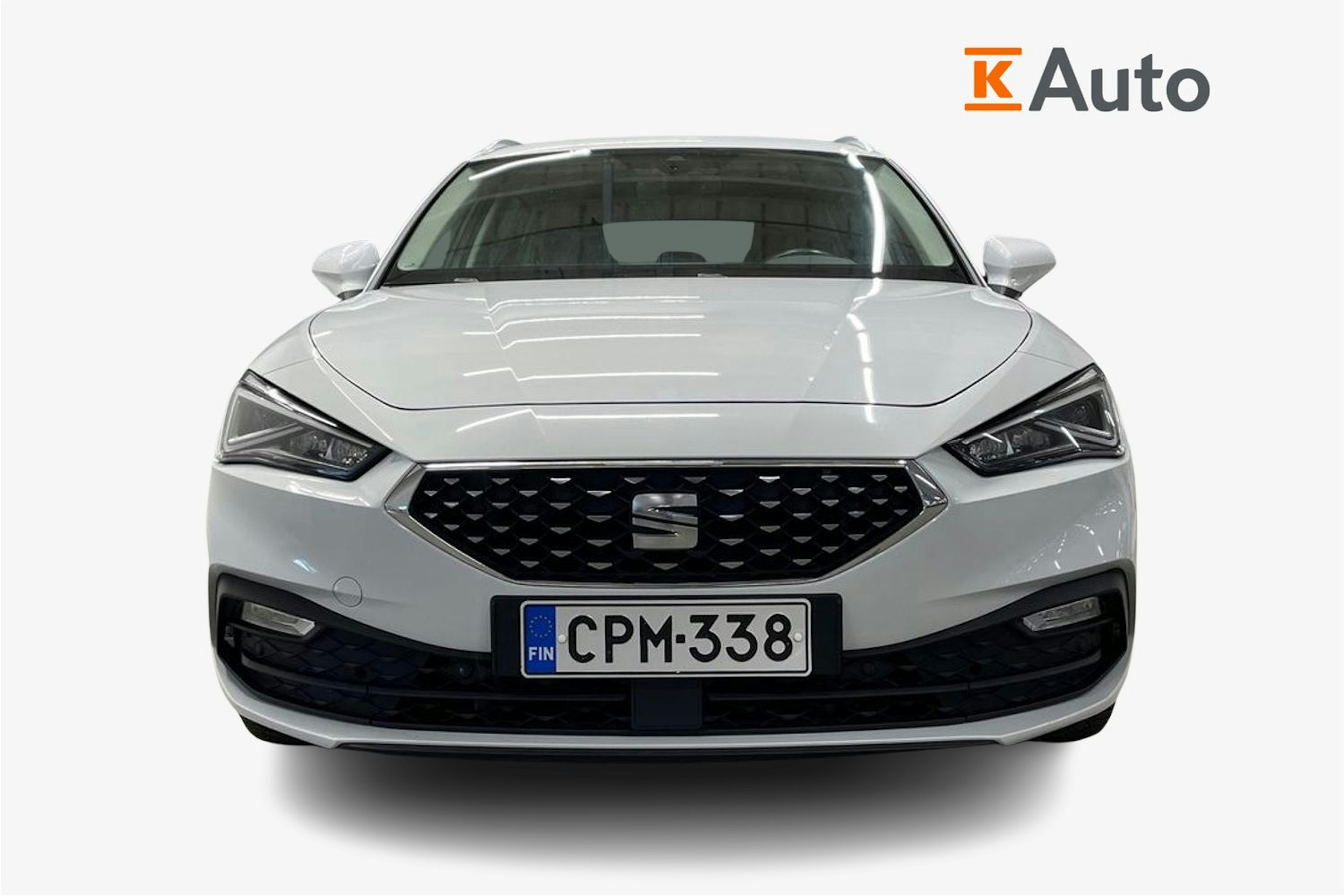 Valkoinen SEAT LEON SPORTSTOURER 2021 kuva 4.