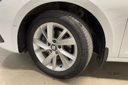 Valkoinen SEAT LEON SPORTSTOURER 2021 kuva 10.