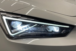 Valkoinen SEAT LEON SPORTSTOURER 2021 kuva 11.