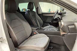 Valkoinen SEAT LEON SPORTSTOURER 2021 kuva 27.