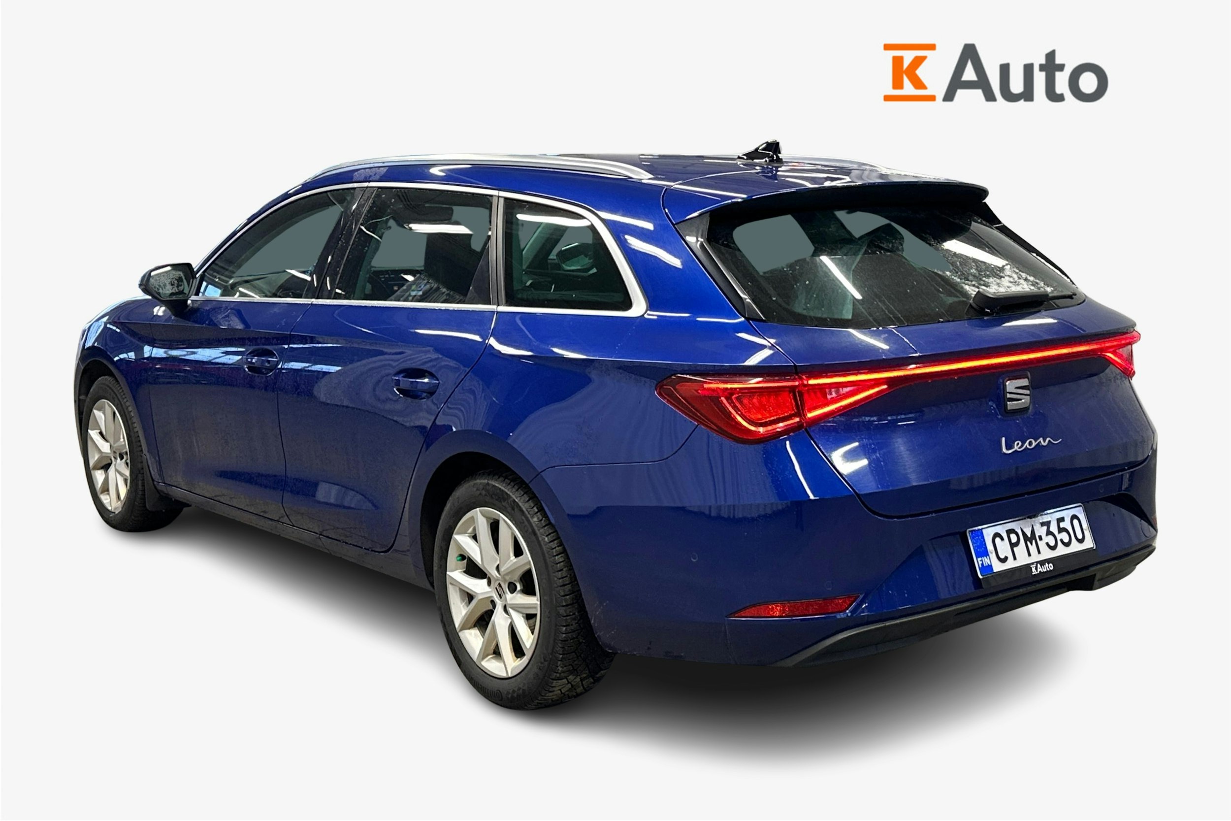 sininen SEAT Leon Sportstourer 2021 kuva 2.