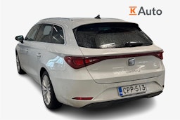 valkoinen SEAT Leon Sportstourer 2021 kuva 2.