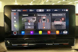 valkoinen SEAT Leon Sportstourer 2021 kuva 25.