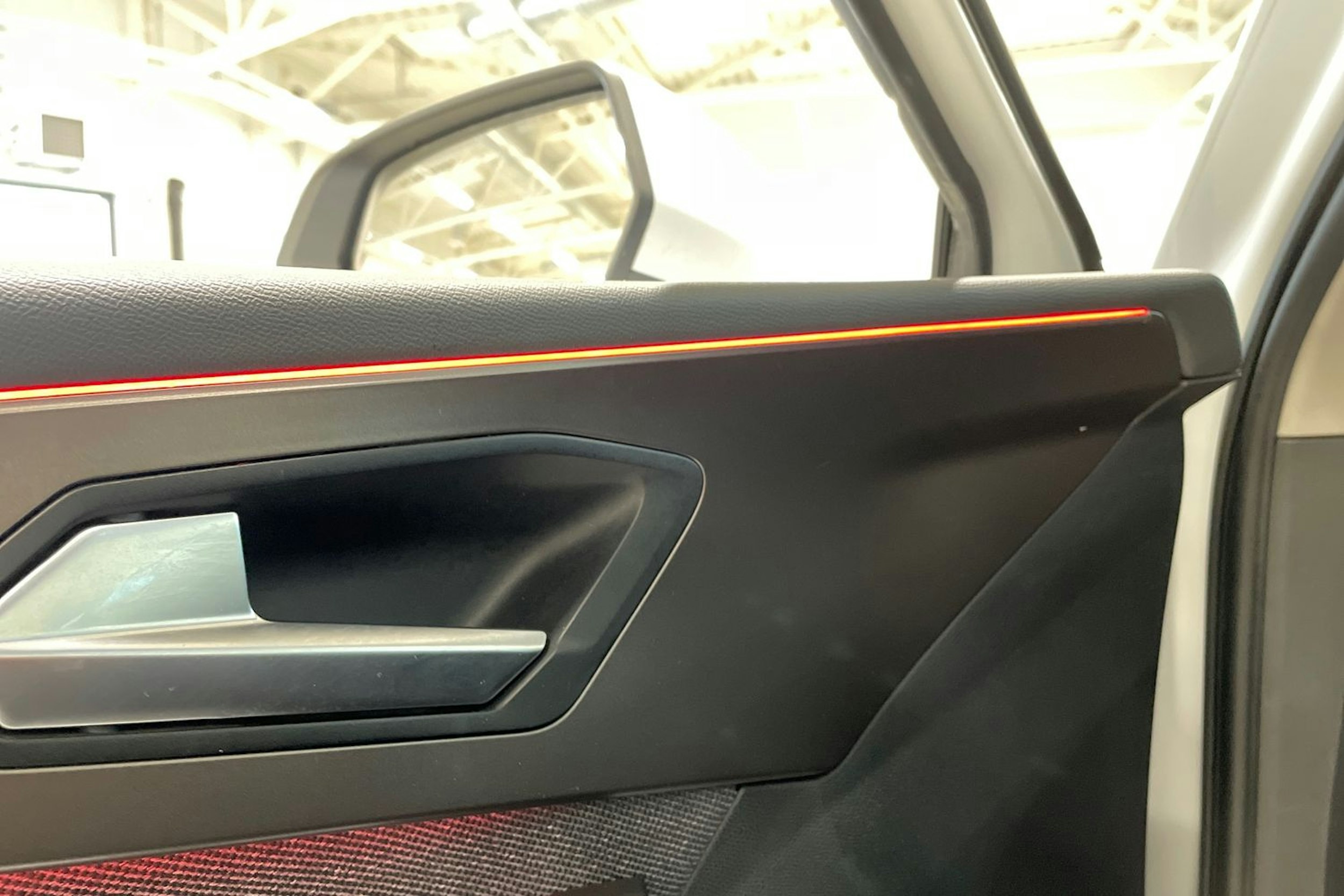 valkoinen SEAT Leon Sportstourer 2021 kuva 35.