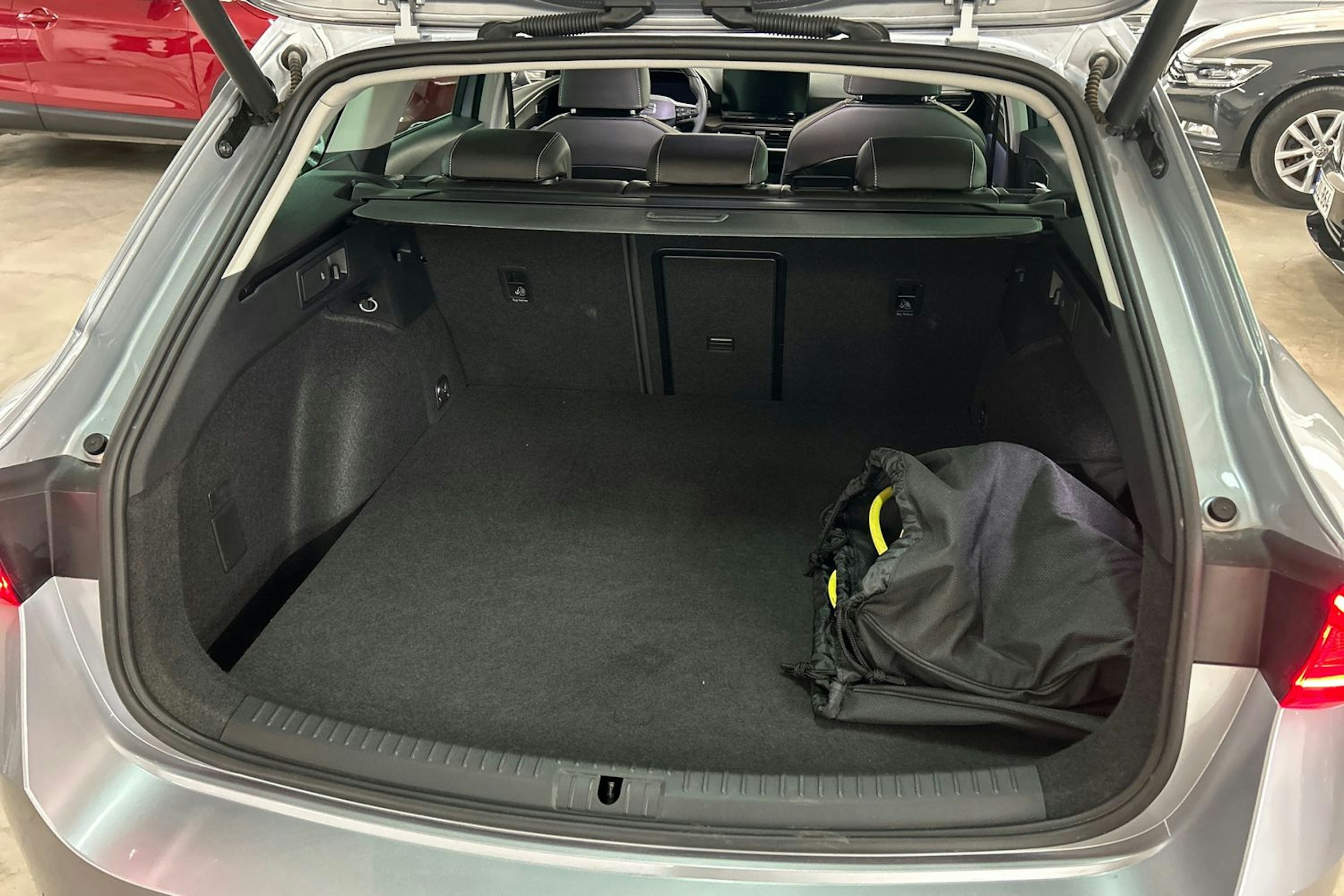 Hopea SEAT LEON SPORTSTOURER 2021 kuva 14.
