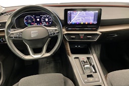 punainen SEAT Leon Sportstourer 2021 kuva 9.