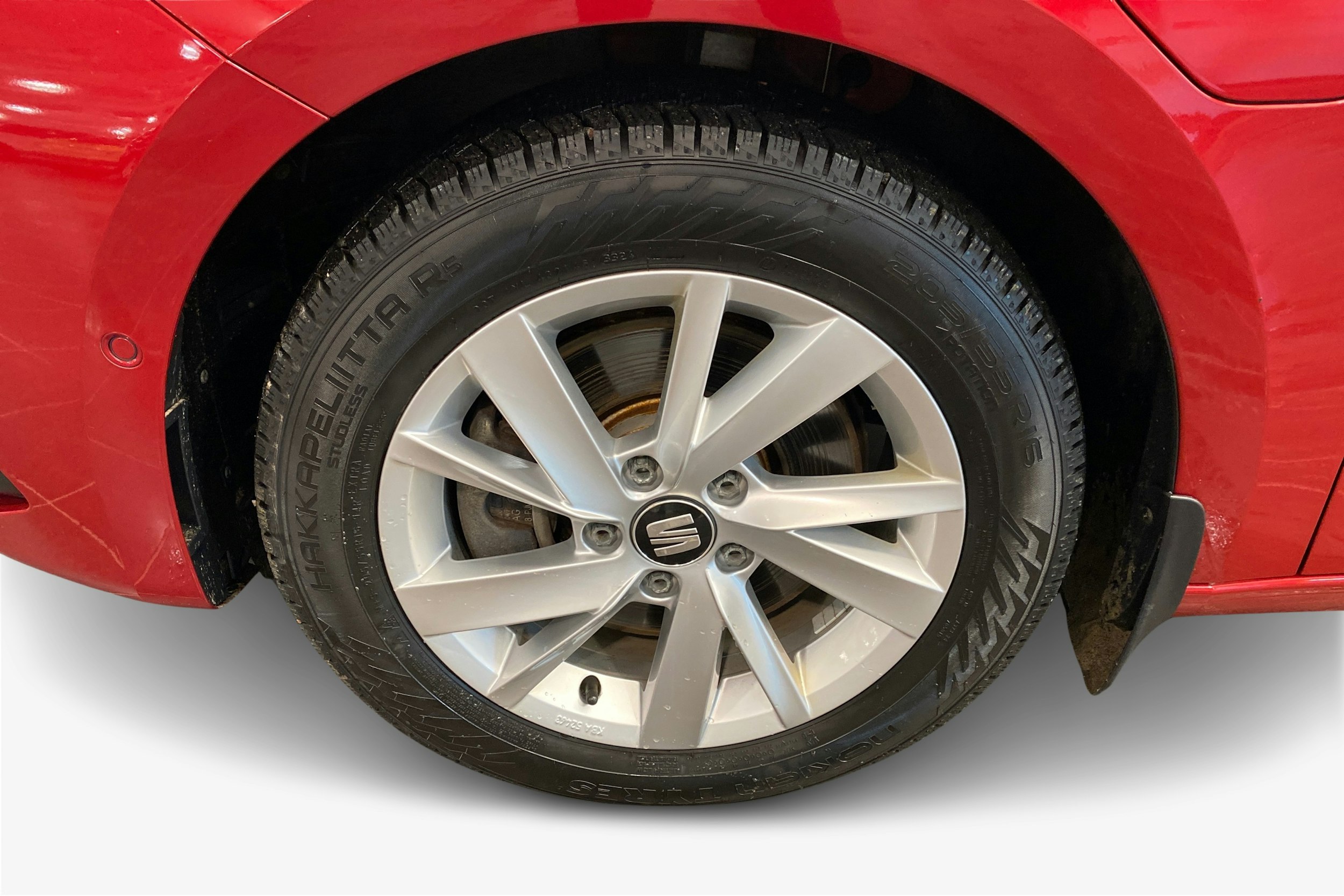 punainen SEAT Leon Sportstourer 2021 kuva 11.