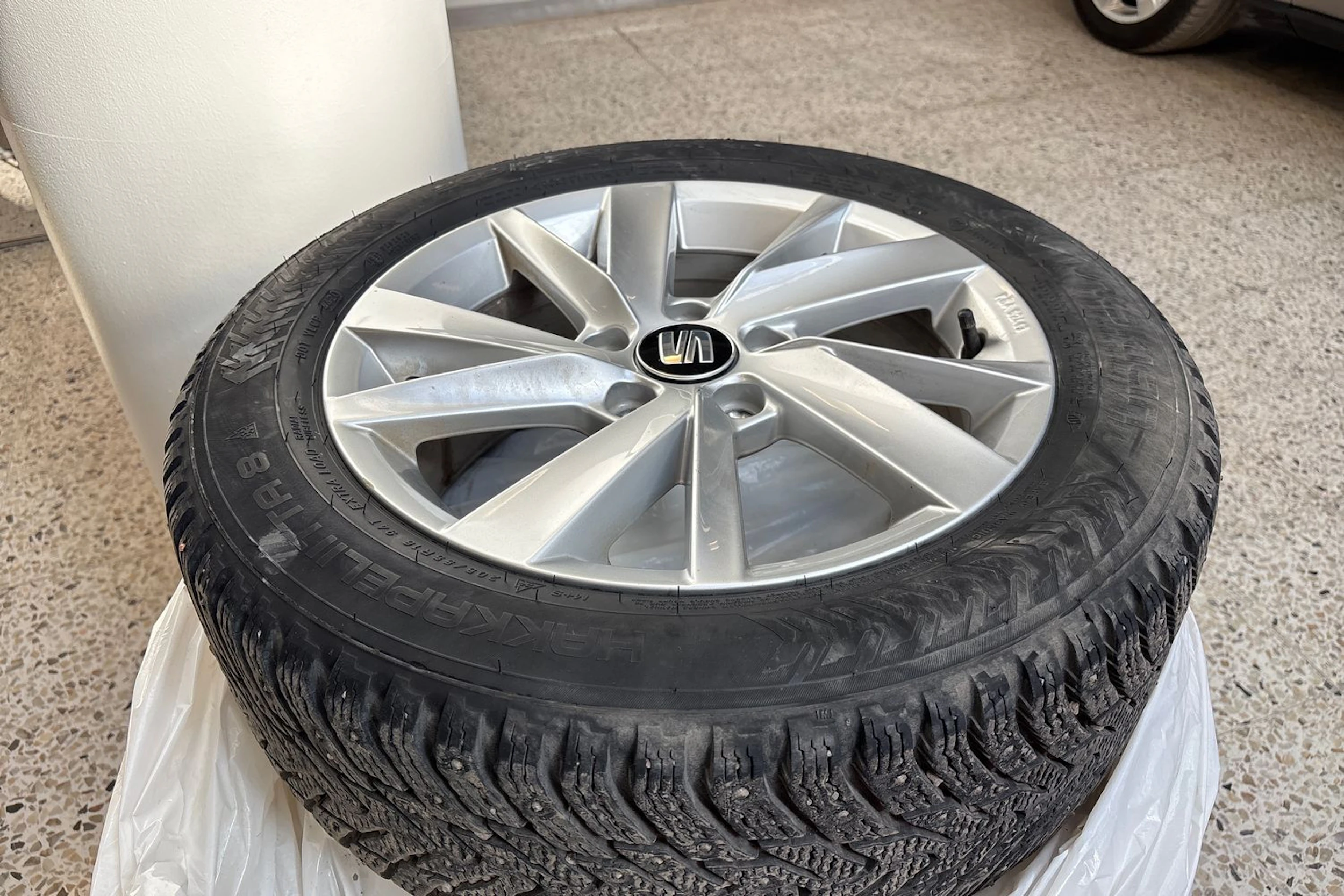 punainen SEAT Leon Sportstourer 2021 kuva 11.