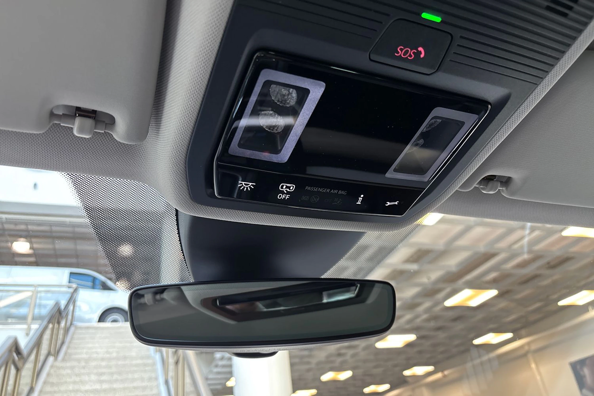 punainen SEAT Leon Sportstourer 2021 kuva 22.